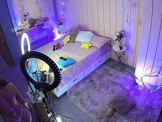 voyeurcam-casa-salsa-bedroom-2