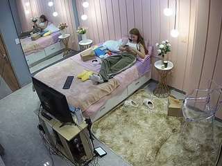 voyeurcam-casa-salsa-bedroom-2