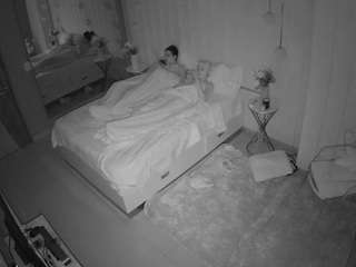 voyeurcam-casa-salsa-bedroom-2 camsoda