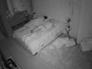 voyeurcam-casa-salsa-bedroom-2 camsoda