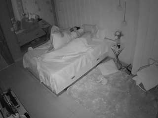 voyeurcam-casa-salsa-bedroom-2