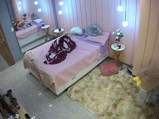 voyeurcam-casa-salsa-bedroom-2