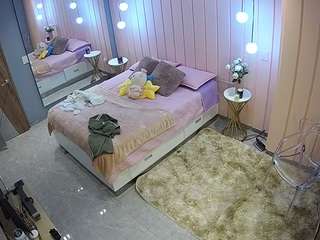 voyeurcam-casa-salsa-bedroom-2
