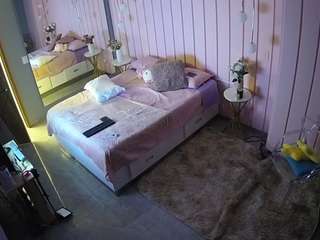voyeurcam-casa-salsa-bedroom-2