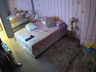 voyeurcam-casa-salsa-bedroom-2