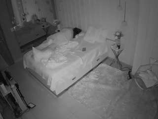 voyeurcam-casa-salsa-bedroom-2