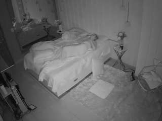 voyeurcam-casa-salsa-bedroom-2
