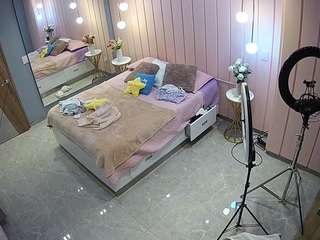 voyeurcam-casa-salsa-bedroom-2