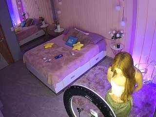voyeurcam-casa-salsa-bedroom-2