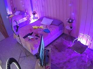 voyeurcam-casa-salsa-bedroom-2