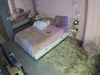 voyeurcam-casa-salsa-bedroom-2