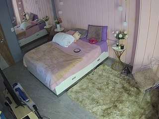 voyeurcam-casa-salsa-bedroom-2