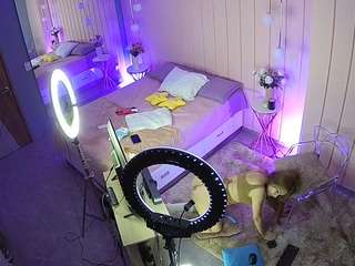 voyeurcam-casa-salsa-bedroom-2