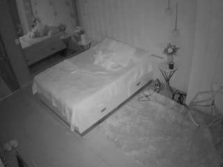 voyeurcam-casa-salsa-bedroom-2