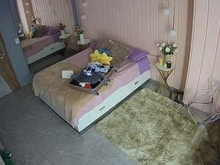 voyeurcam-casa-salsa-bedroom-2