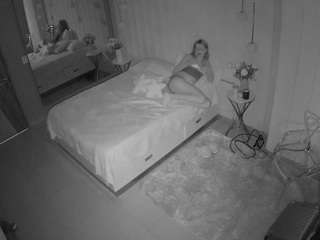 voyeurcam-casa-salsa-bedroom-2
