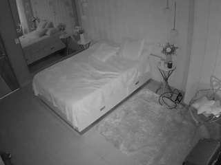 voyeurcam-casa-salsa-bedroom-2