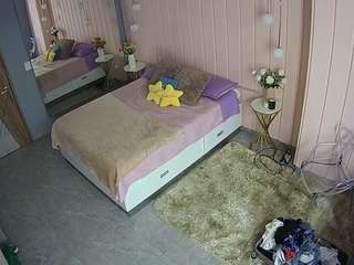 voyeurcam-casa-salsa-bedroom-2