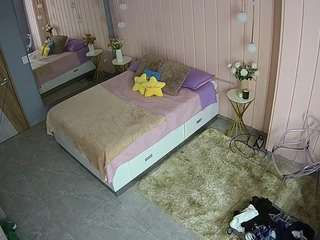 voyeurcam-casa-salsa-bedroom-2