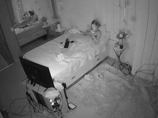 voyeurcam-casa-salsa-bedroom-2