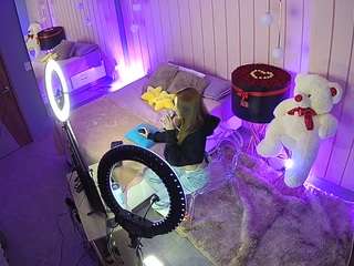 voyeurcam-casa-salsa-bedroom-2
