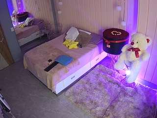 voyeurcam-casa-salsa-bedroom-2