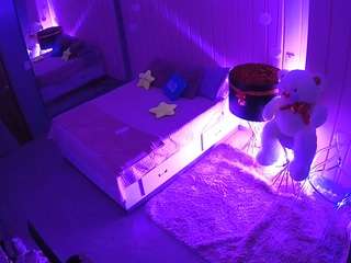 voyeurcam-casa-salsa-bedroom-2