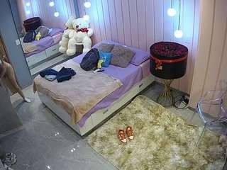 voyeurcam-casa-salsa-bedroom-2