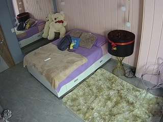 voyeurcam-casa-salsa-bedroom-2