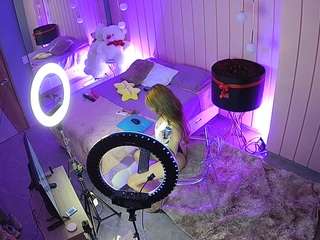 voyeurcam-casa-salsa-bedroom-2
