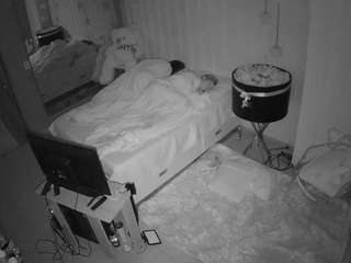 voyeurcam-casa-salsa-bedroom-2