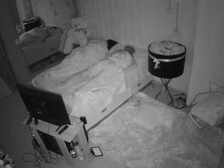 voyeurcam-casa-salsa-bedroom-2
