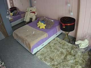 voyeurcam-casa-salsa-bedroom-2