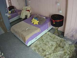 voyeurcam-casa-salsa-bedroom-2