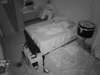 voyeurcam-casa-salsa-bedroom-2