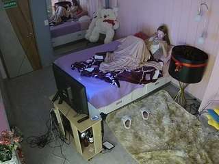 voyeurcam-casa-salsa-bedroom-2