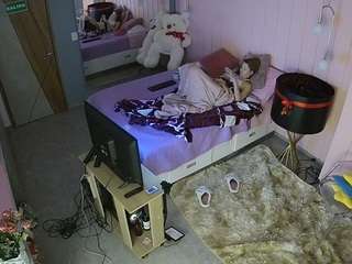 voyeurcam-casa-salsa-bedroom-2