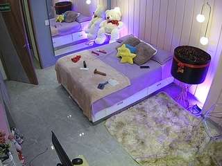 voyeurcam-casa-salsa-bedroom-2