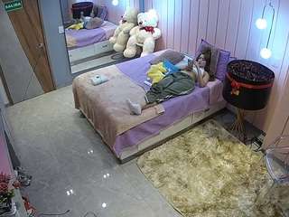 voyeurcam-casa-salsa-bedroom-2