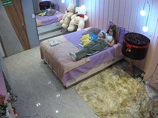 voyeurcam-casa-salsa-bedroom-2