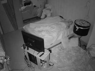 voyeurcam-casa-salsa-bedroom-2