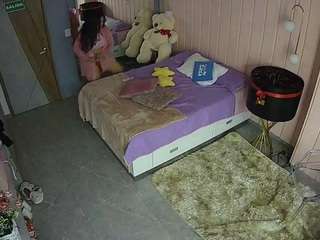 voyeurcam-casa-salsa-bedroom-2