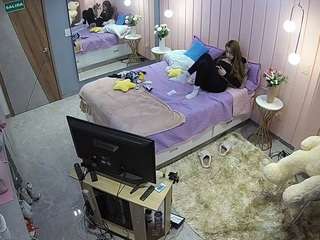 voyeurcam-casa-salsa-bedroom-2