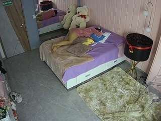 voyeurcam-casa-salsa-bedroom-2