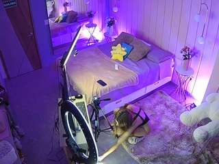 voyeurcam-casa-salsa-bedroom-2