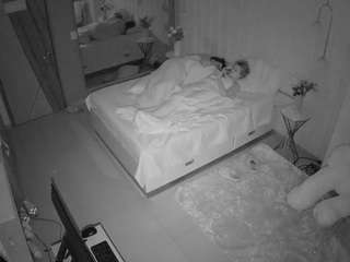 voyeurcam-casa-salsa-bedroom-2
