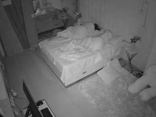 voyeurcam-casa-salsa-bedroom-2