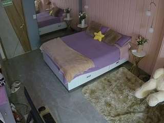 voyeurcam-casa-salsa-bedroom-2