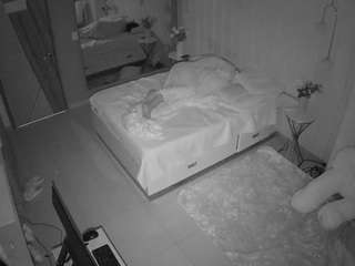 voyeurcam-casa-salsa-bedroom-2