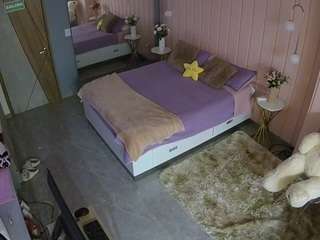 voyeurcam-casa-salsa-bedroom-2